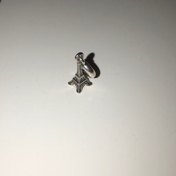 Pandora Eiffel Tower Charm - Picture 1 of 3